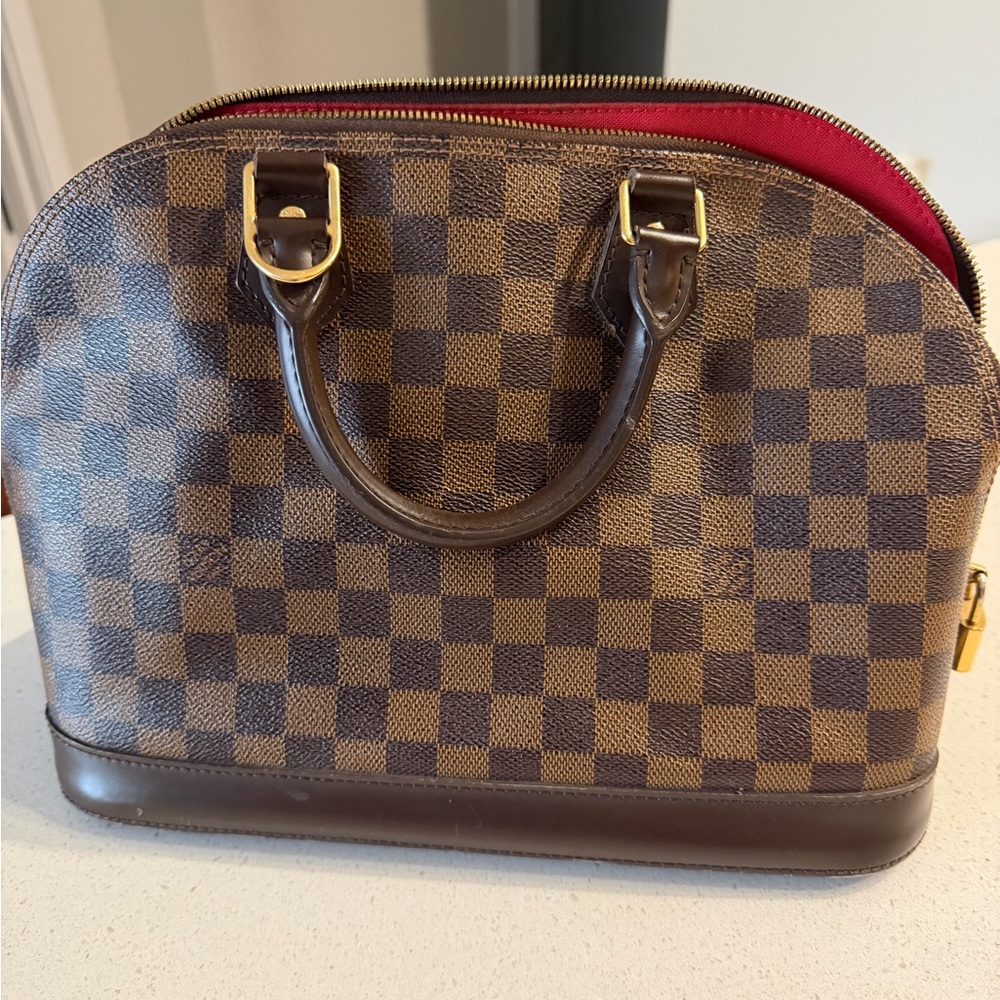 Louis Vuitton Alma PM